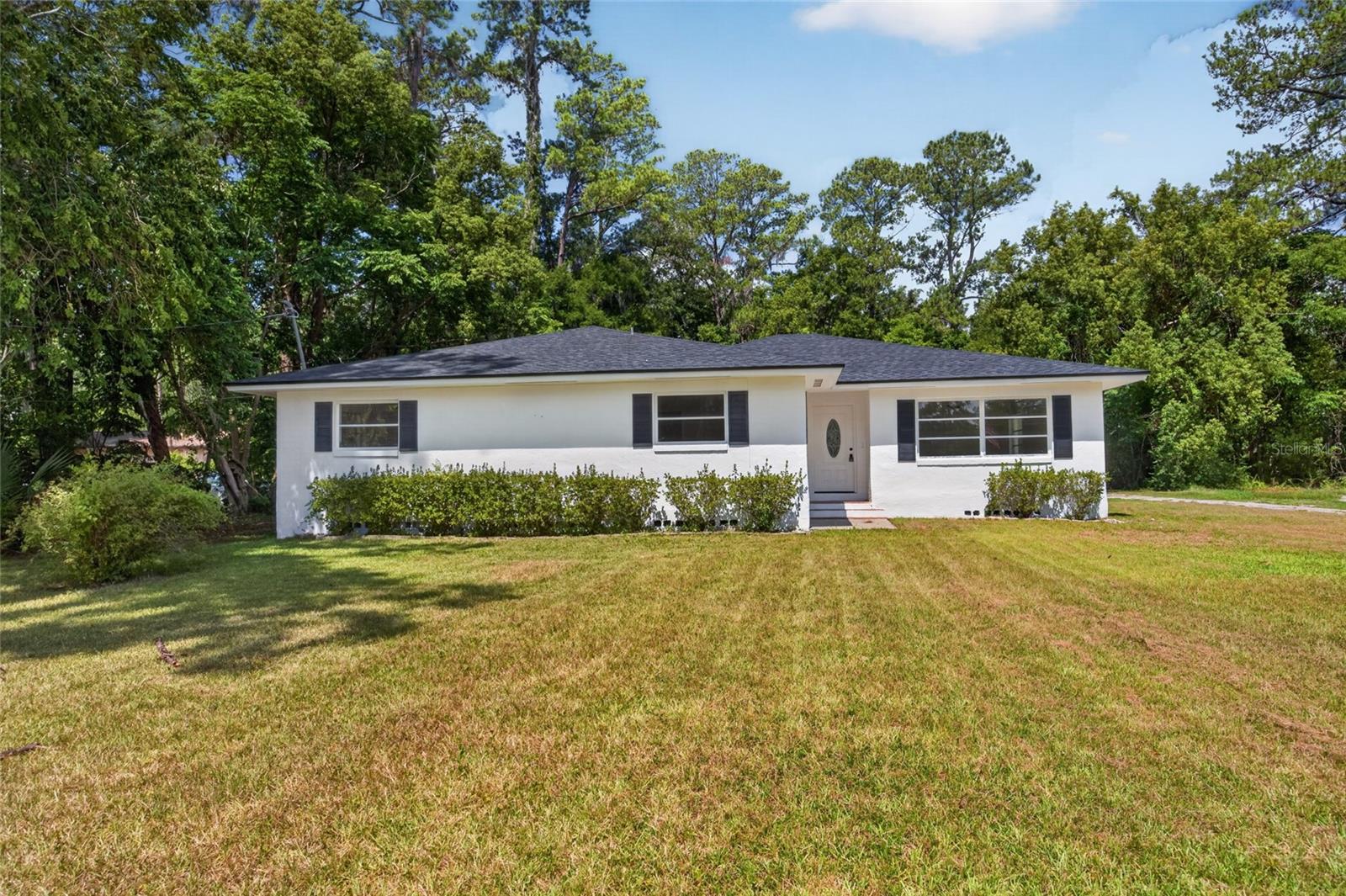 Photo of 1220 NE 16TH AVENUE OCALA FL 34470
