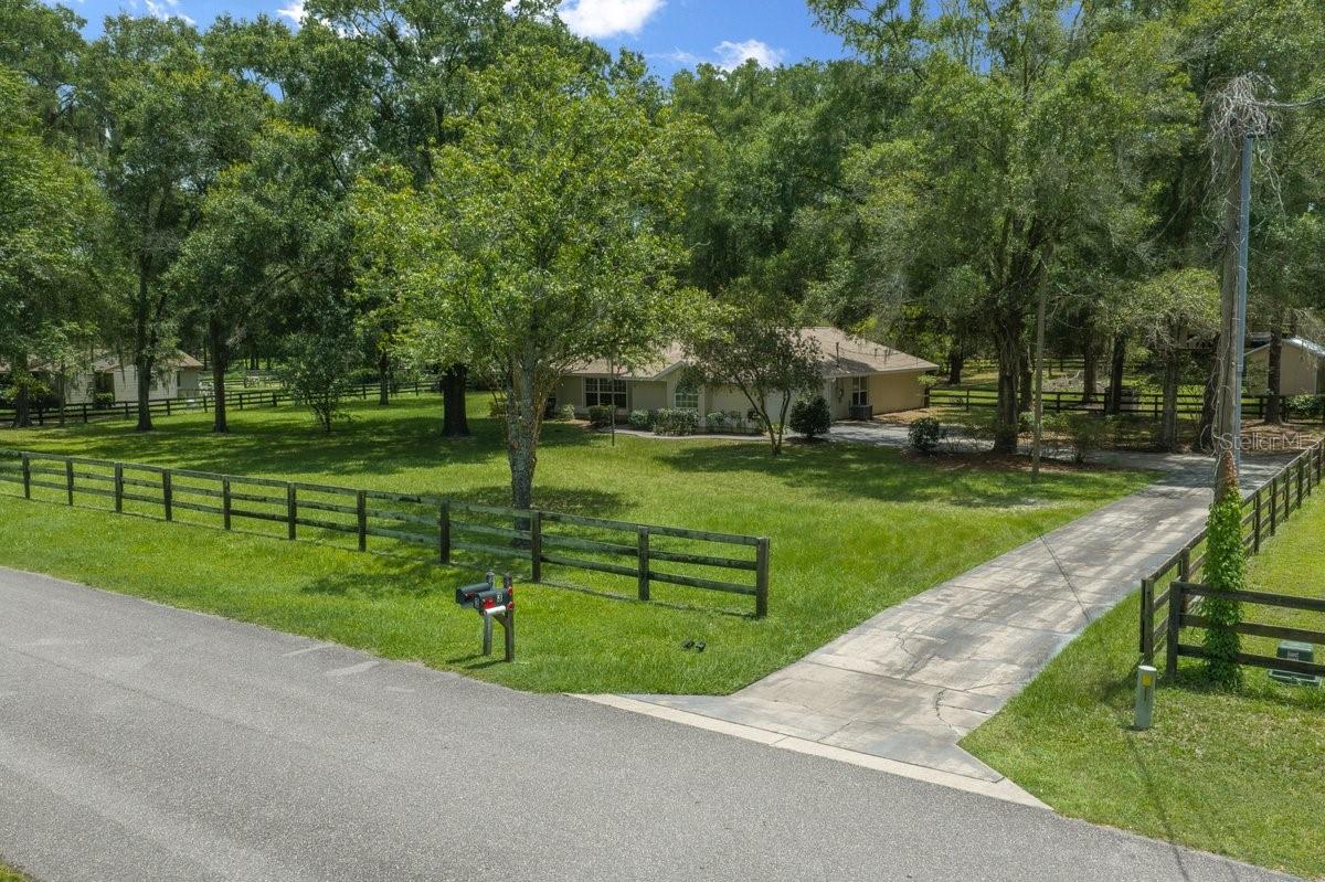 Photo of 4 HIALEAH DRIVE OCALA FL 34482