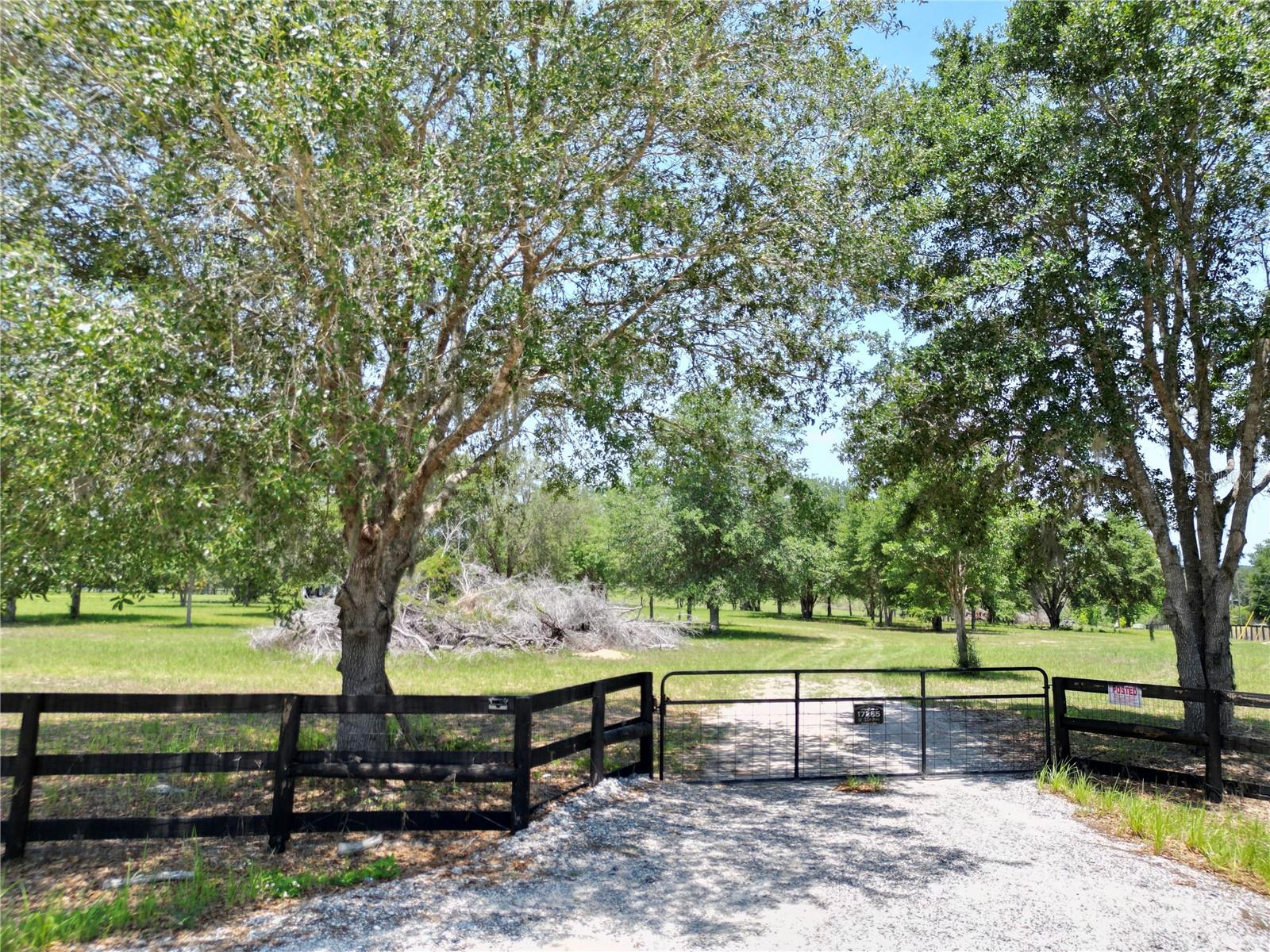 Photo of TBD SE 55 PLACE OCKLAWAHA FL 32179