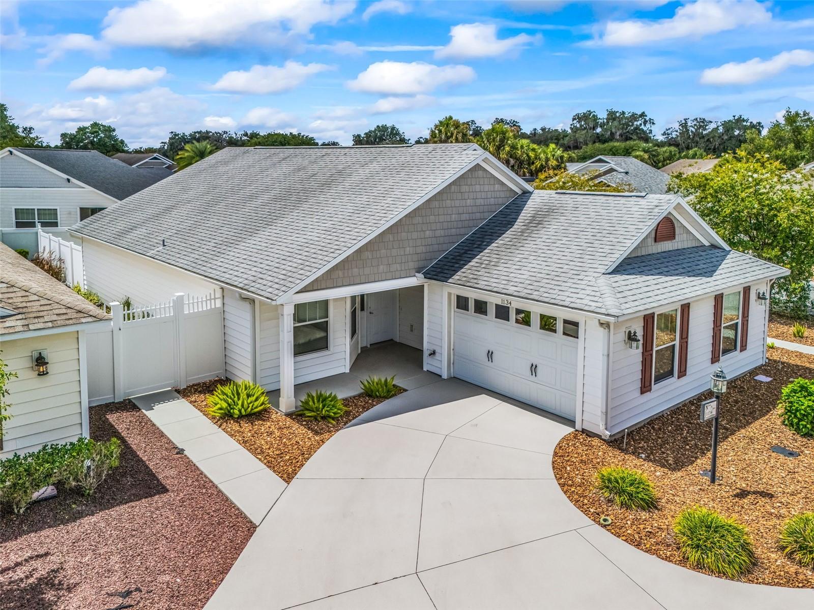 Photo of 1134 SOUTHERN SUN DRIVE THE VILLAGES FL 32162