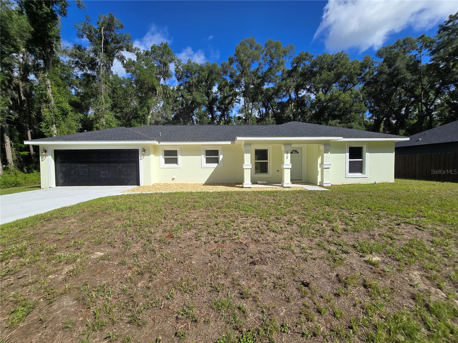 Photo of 11 SEQUOIA LOOP PLACE OCKLAWAHA FL 32179