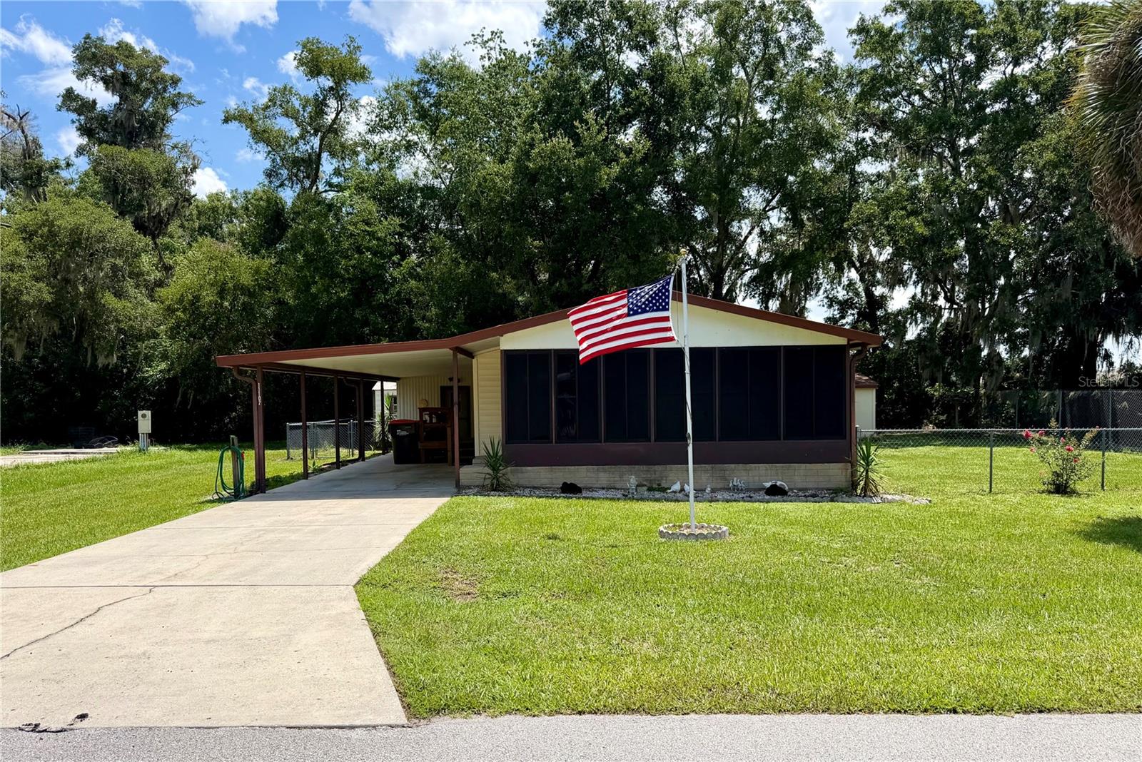 Photo of 11107 SE 66TH TERRACE BELLEVIEW FL 34420