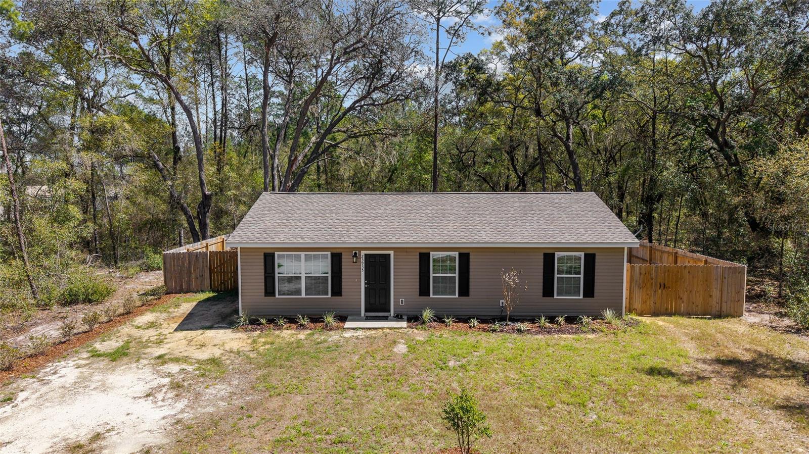 Photo of 23935 NE 118TH AVENUE FORT MC COY FL 32134