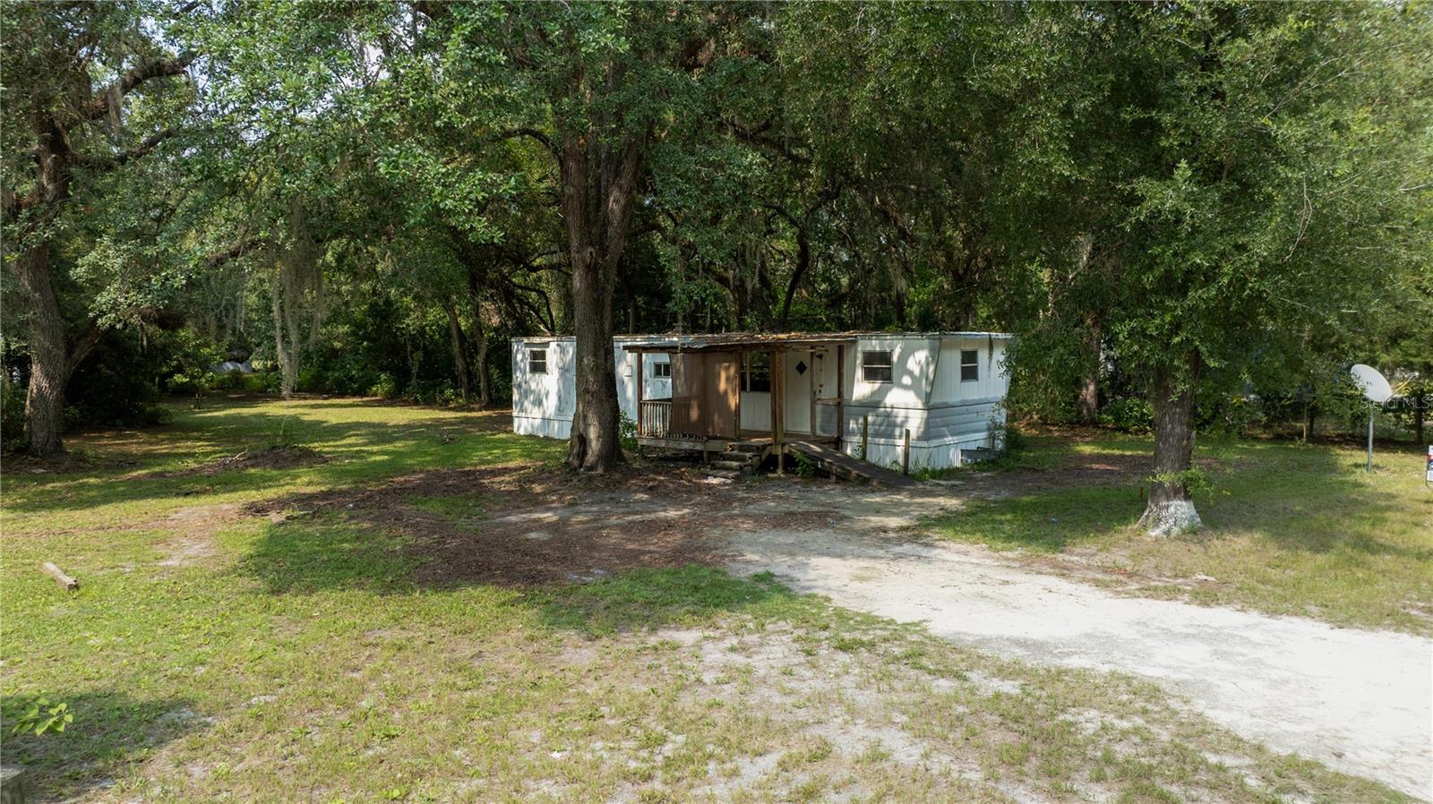 Photo of 49 NE 472ND AVENUE OLD TOWN FL 32680
