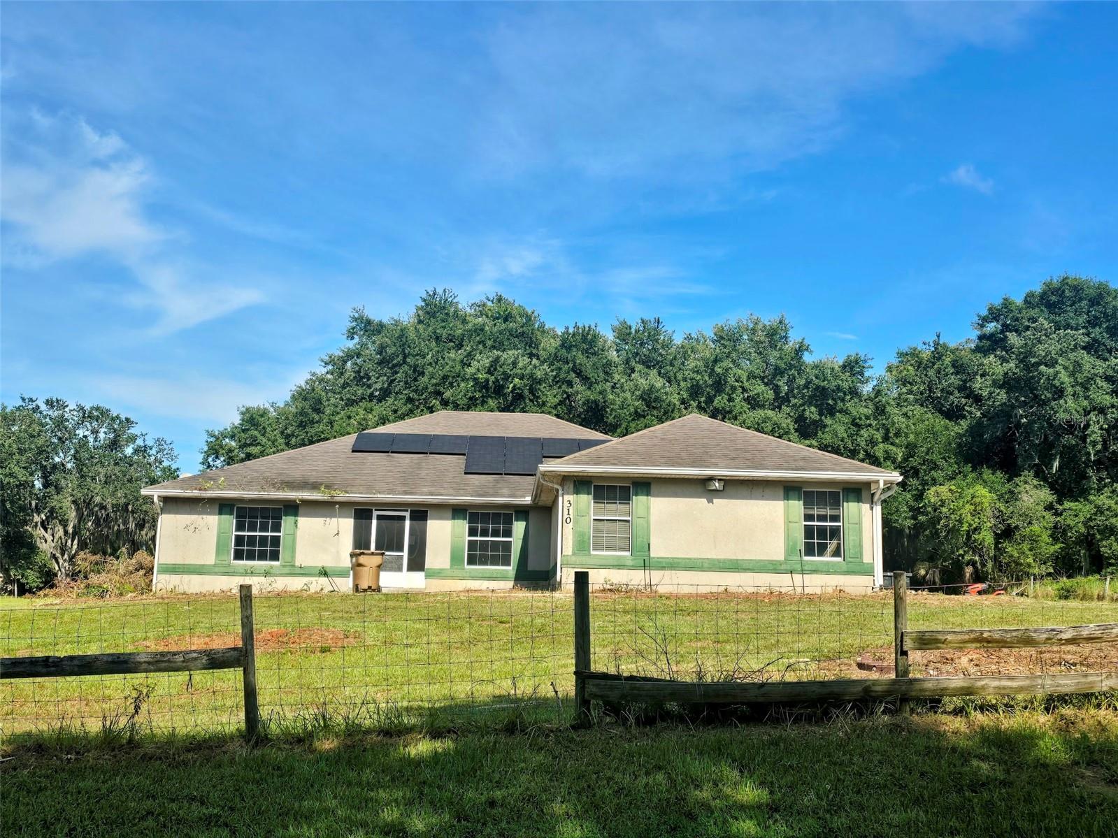 Photo of 310 TOMATO HILL ROAD LEESBURG FL 34748