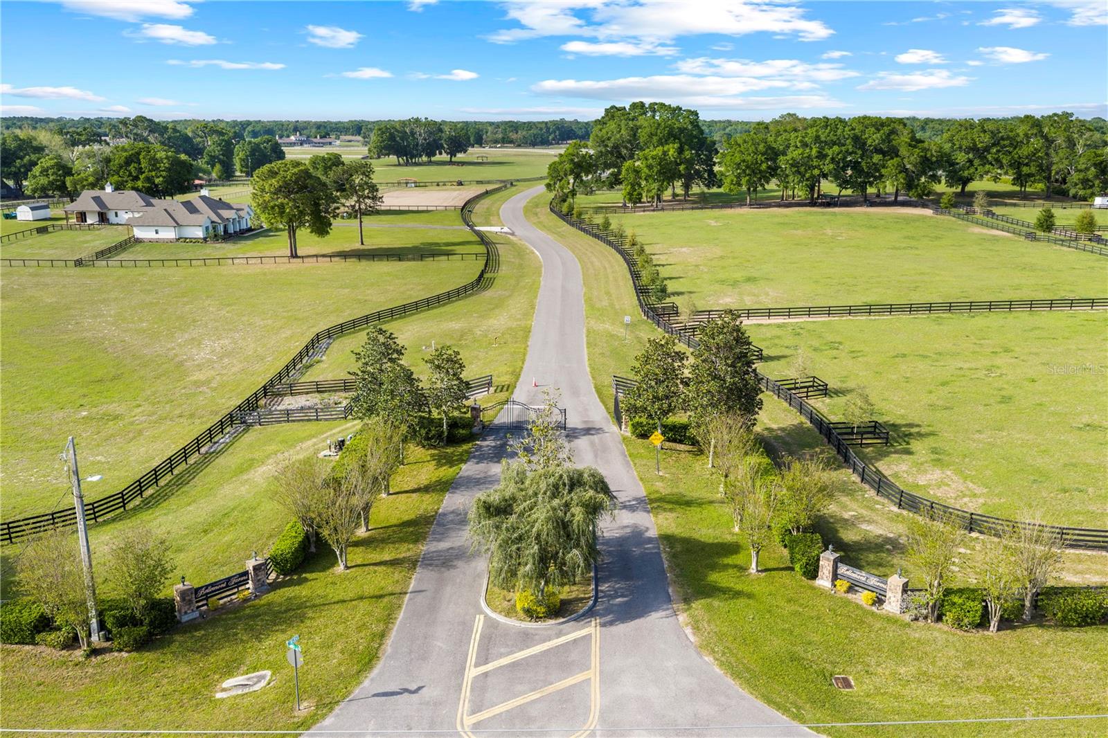 Photo of 1345 NE 155TH PLACE CITRA FL 32113