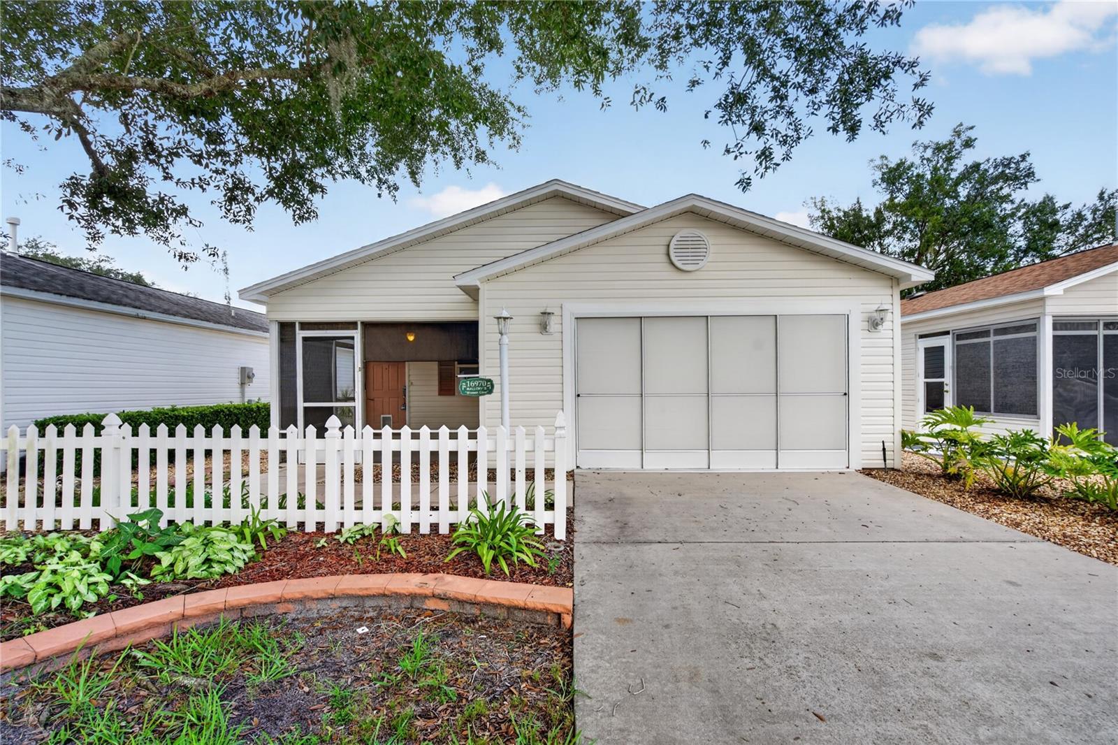 Photo of 16970 SE 94TH SUNNYBROOK CIRCLE THE VILLAGES FL 32162