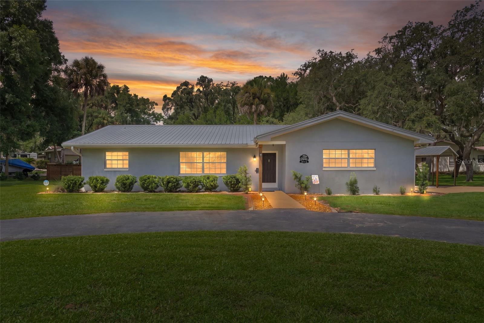 Photo of 914 N MCGOWAN AVENUE CRYSTAL RIVER FL 34429