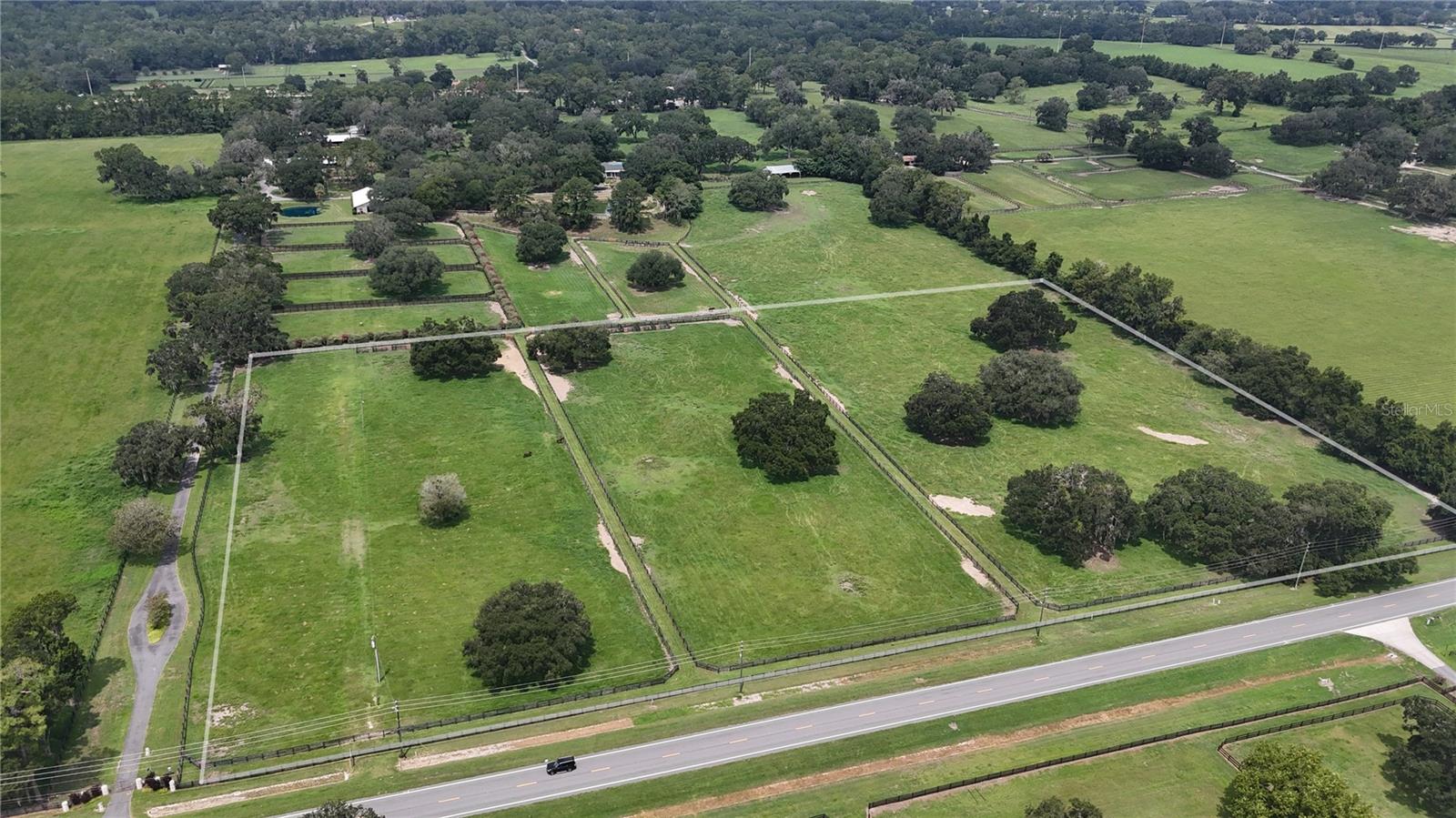 Photo of 13460 NW GAINESVILLE ROAD REDDICK FL 32686