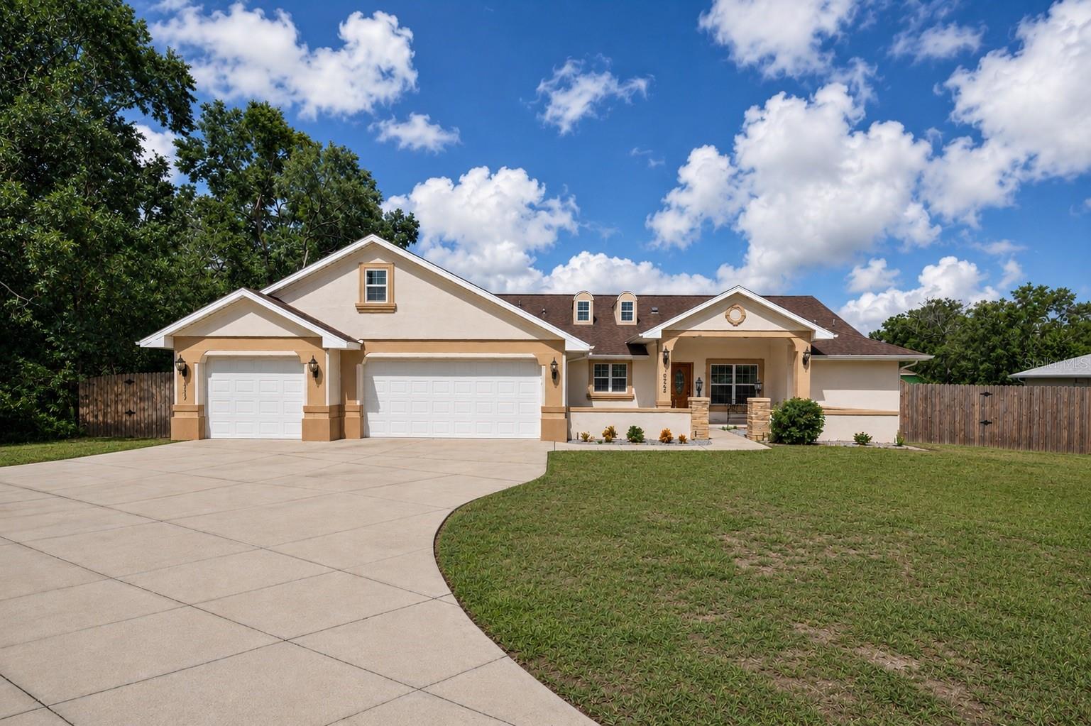 Photo of 16362 SE 81ST TERRACE SUMMERFIELD FL 34491