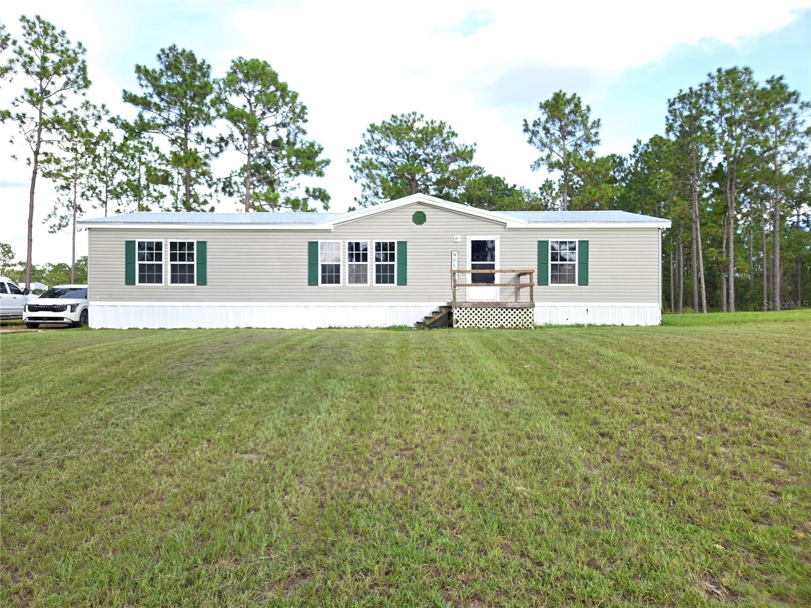 Photo of 13030 SE 21ST PLACE MORRISTON FL 32668