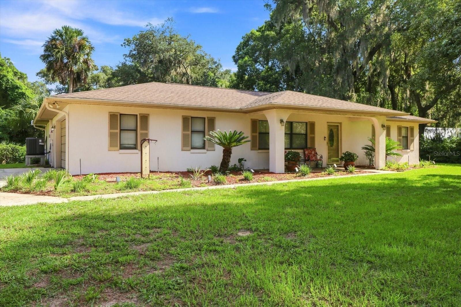Photo of 9685 W TOM MASON DRIVE CRYSTAL RIVER FL 34428