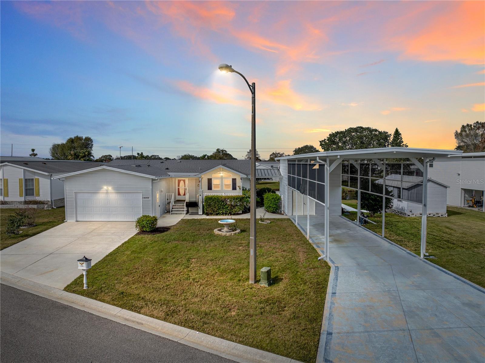 Photo of 5148 ISLAND VIEW CIRCLE POLK CITY FL 33868