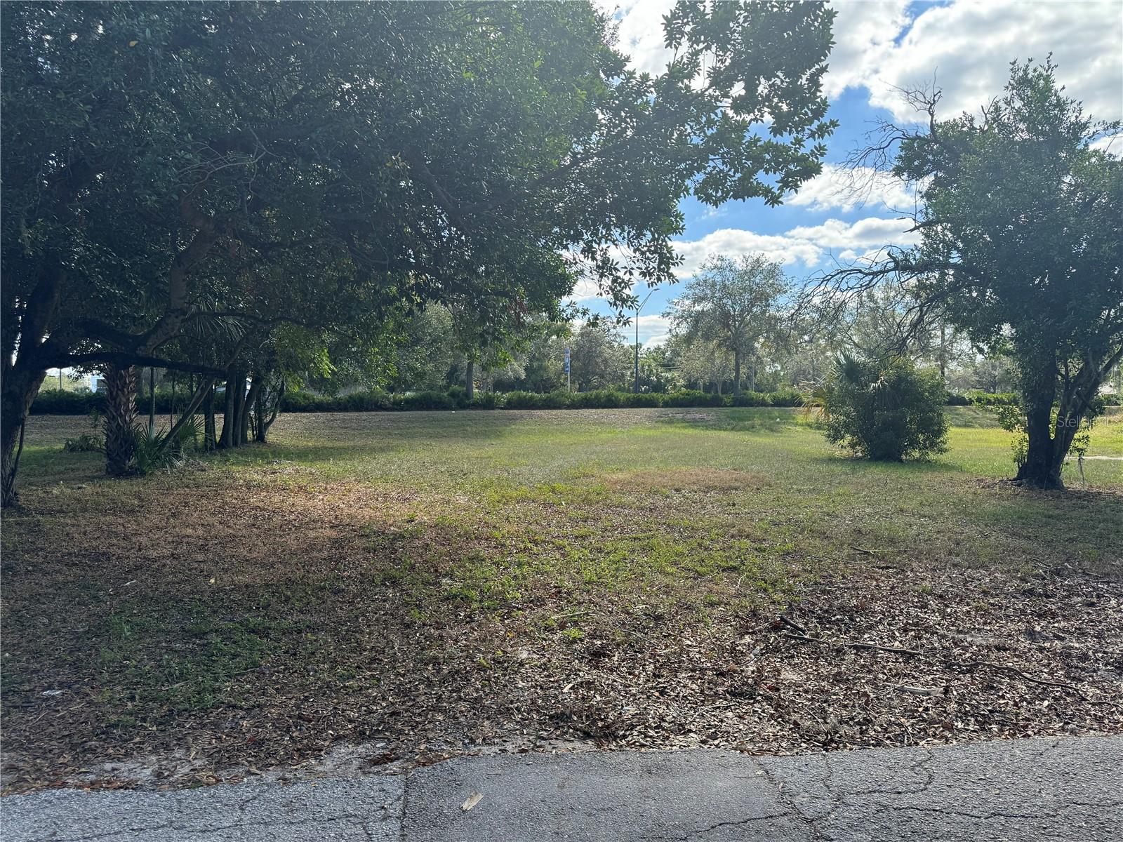 Photo of 515 W MAGNOLIA STREET LAKELAND FL 33815
