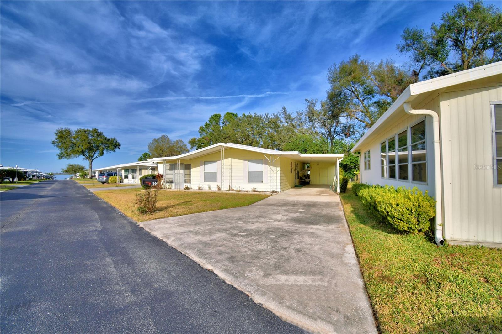 Photo of 150 HOLIDAY LANE AUBURNDALE FL 33823