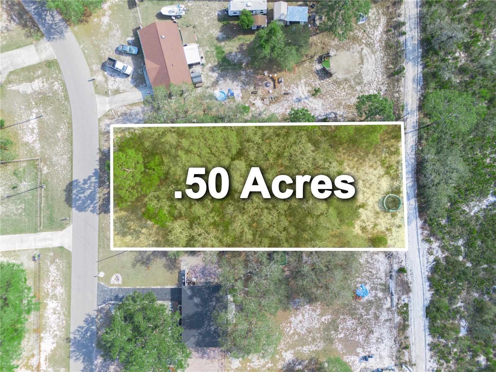 Photo of LEMON DRIVE LAKE WALES FL 33898
