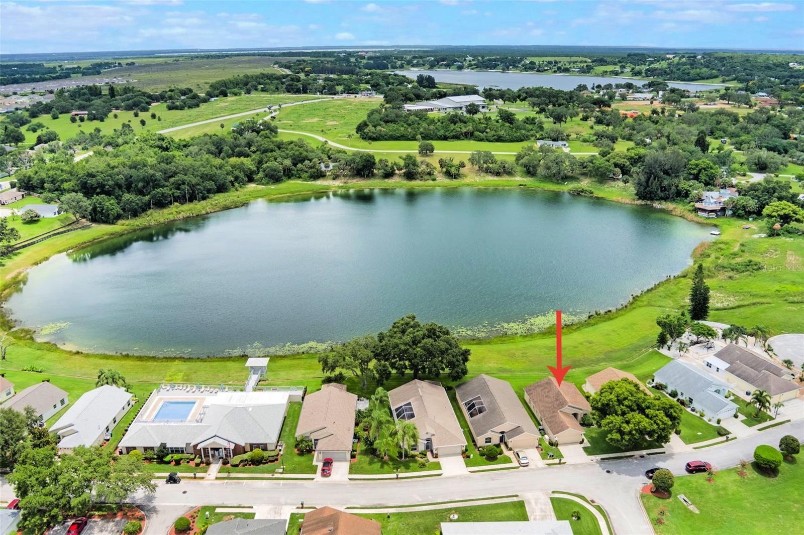 Photo of 464 LAKE SUZANNE DRIVE LAKE WALES FL 33859