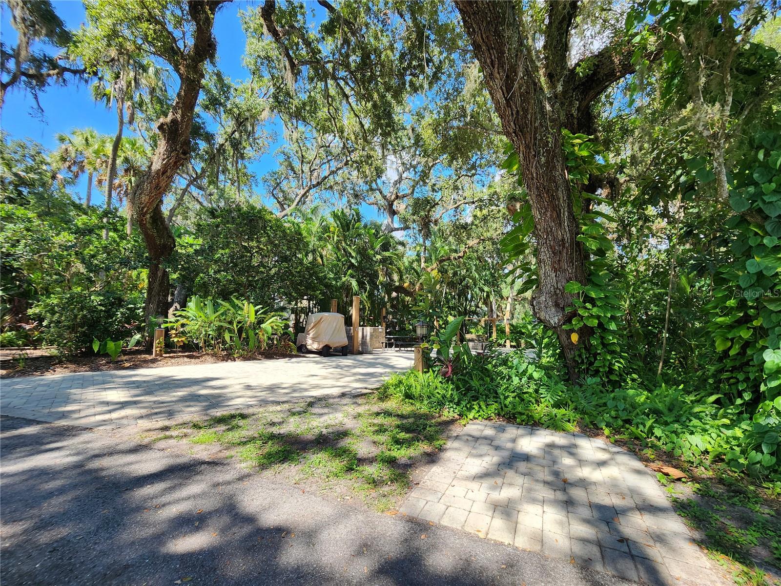Photo of 316 ROAN (GATOR ALLEY) ROAD RIVER RANCH FL 33867