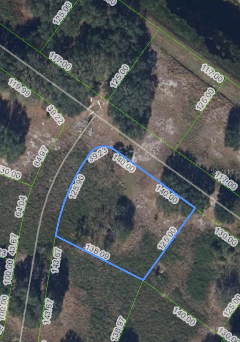Photo of 440 FOXHALL CIRCLE SEBRING FL 33876