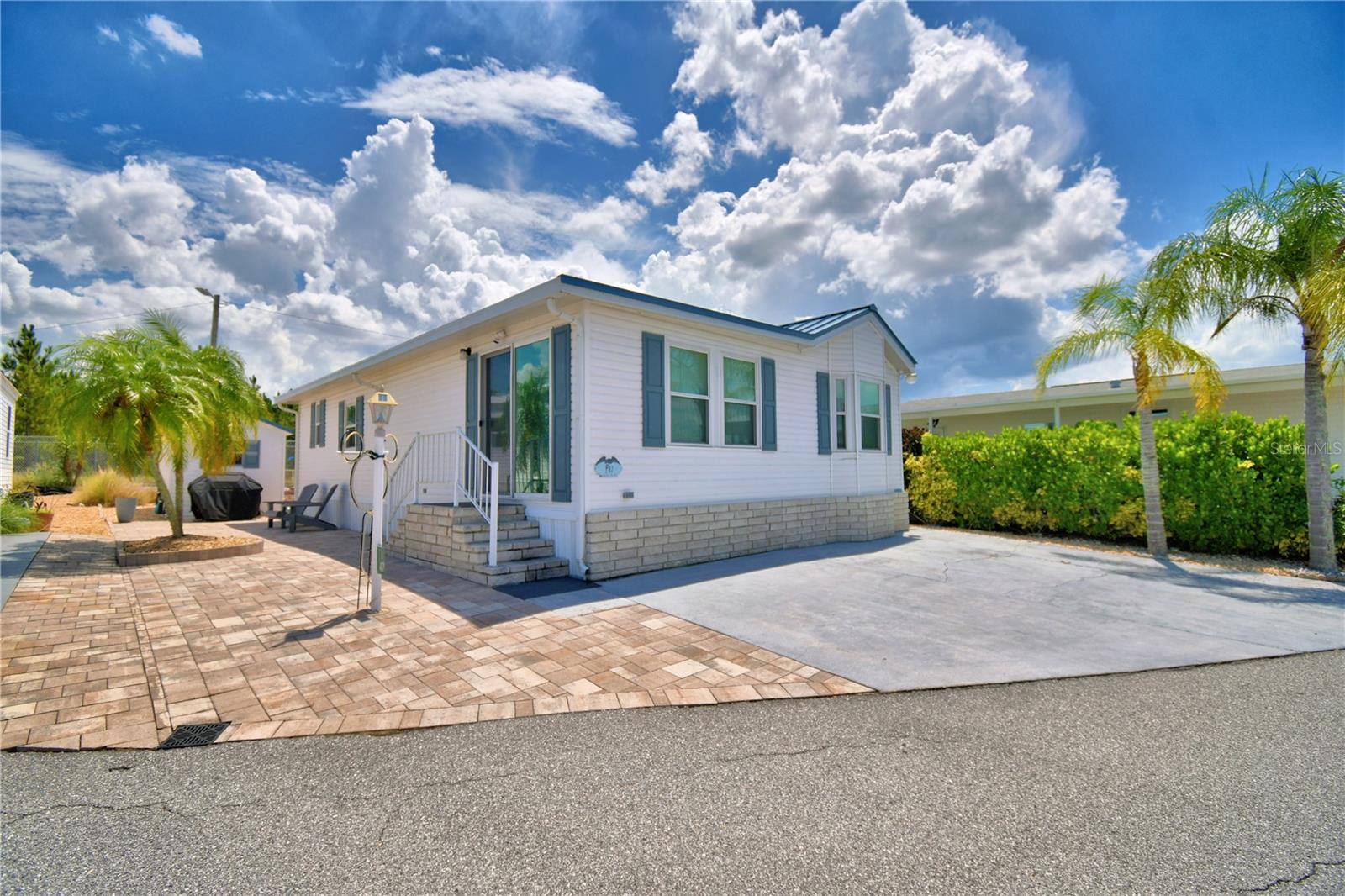 Photo of 251 PATTERSON ROAD #I47 HAINES CITY FL 33844