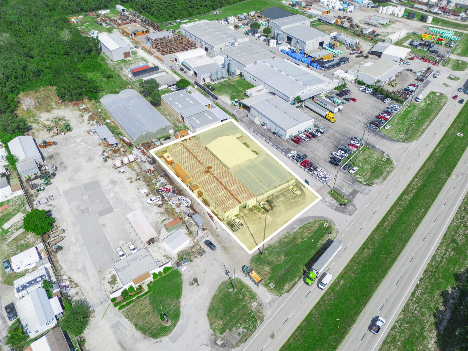 Photo of 16110 HWY 27 LAKE WALES FL 33859