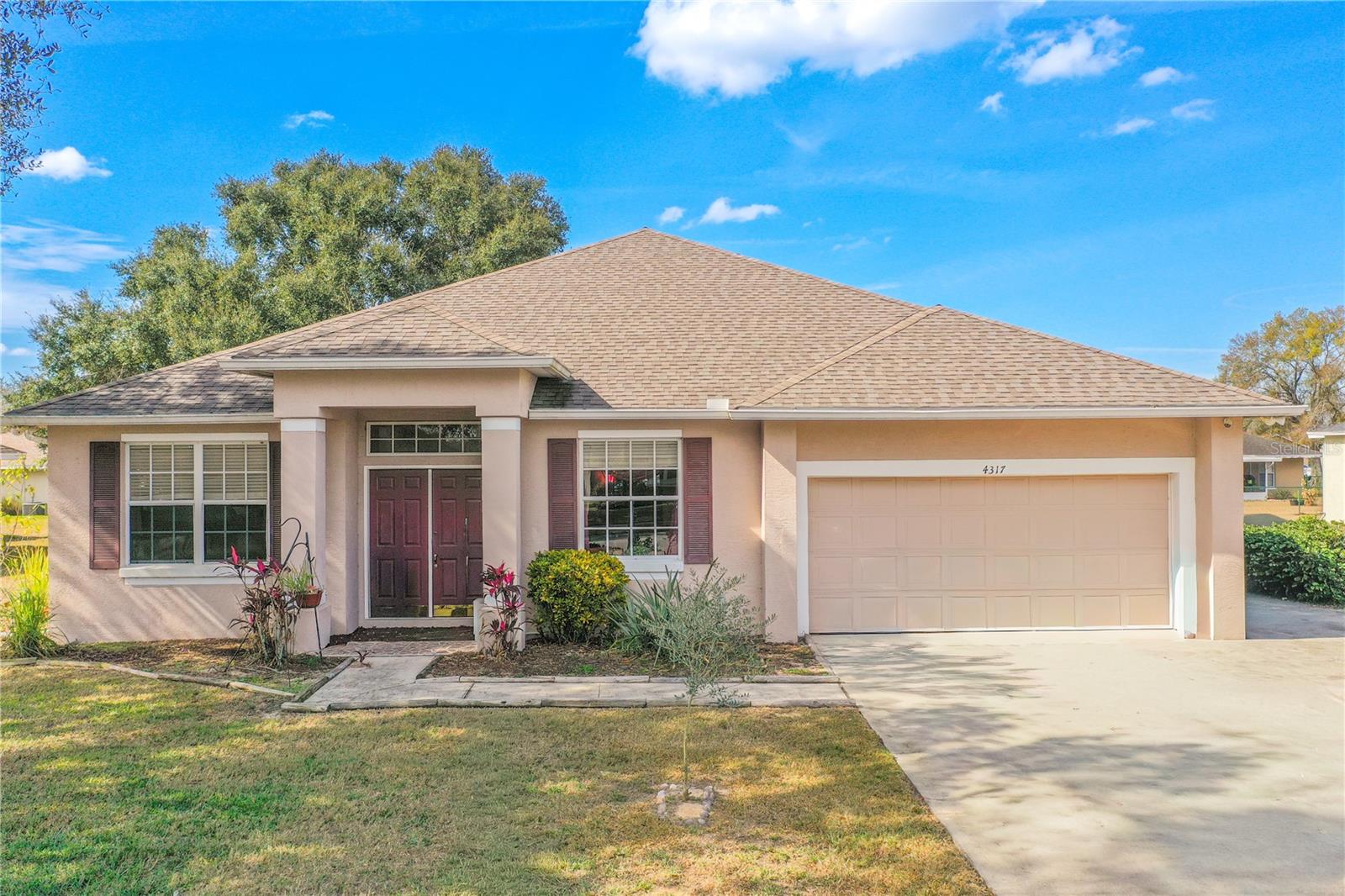 Photo of 4317 DINNER LAKE DRIVE LAKE WALES FL 33859