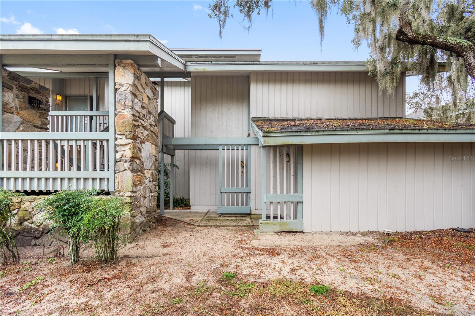 Photo of 2114 CORNER LAKE DRIVE #E HAINES CITY FL 33844