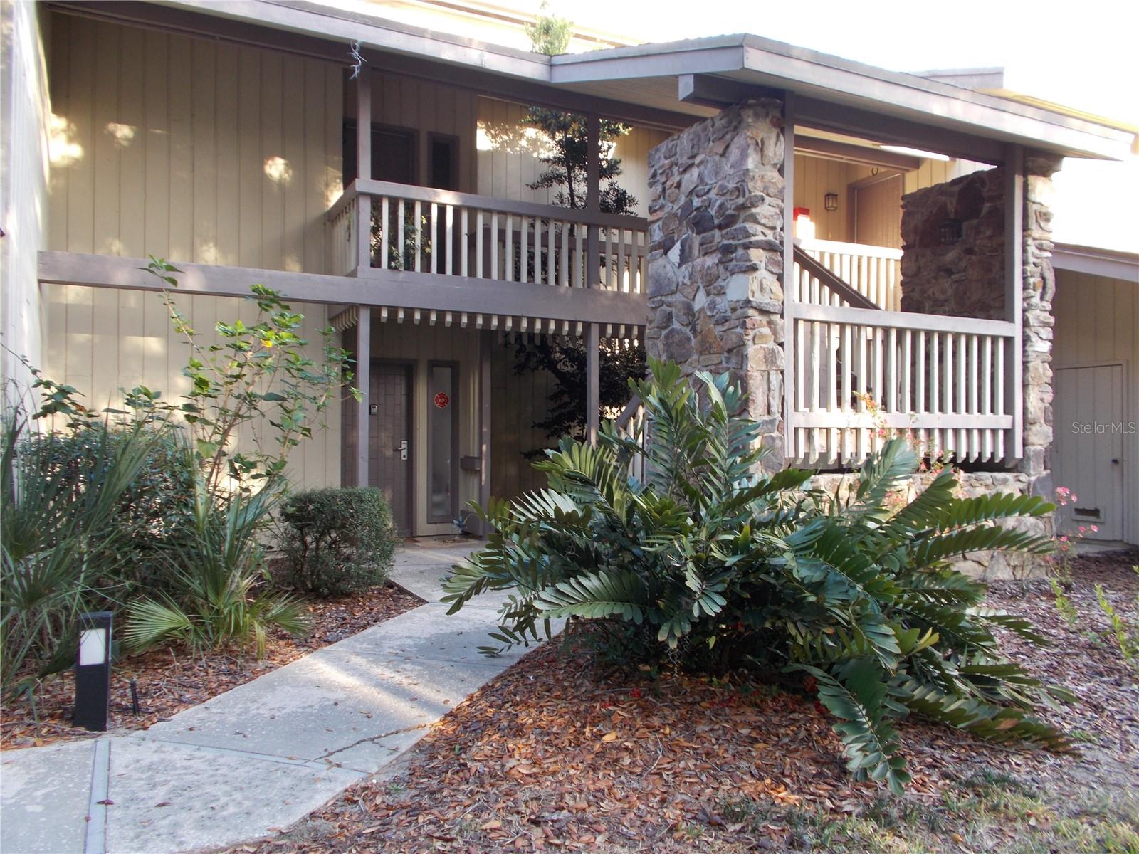 Photo of 543 MAPLE LEAF COURT #543 HAINES CITY FL 33844