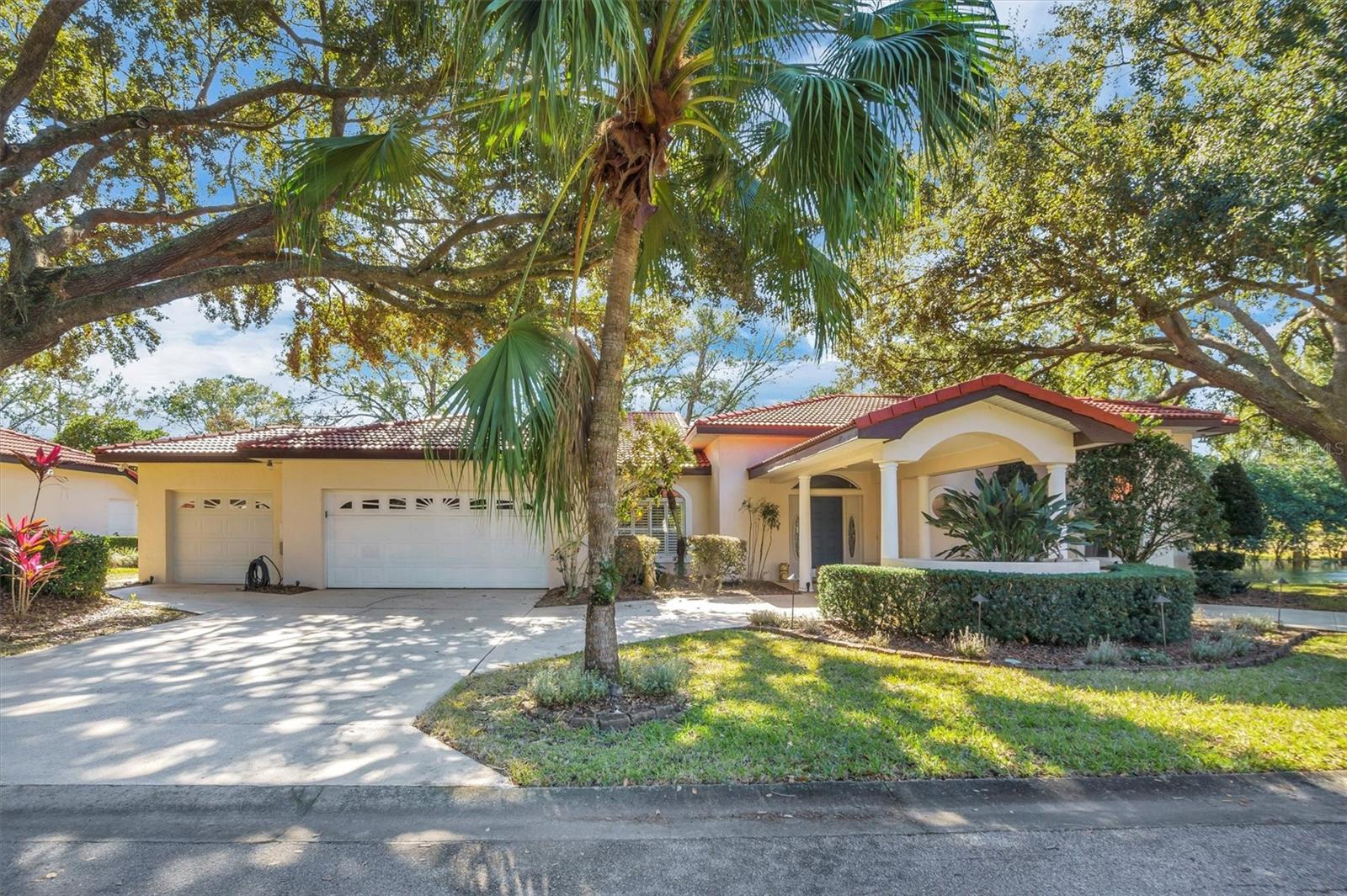 Photo of 2626 EAGLE COURT LAKE WALES FL 33898