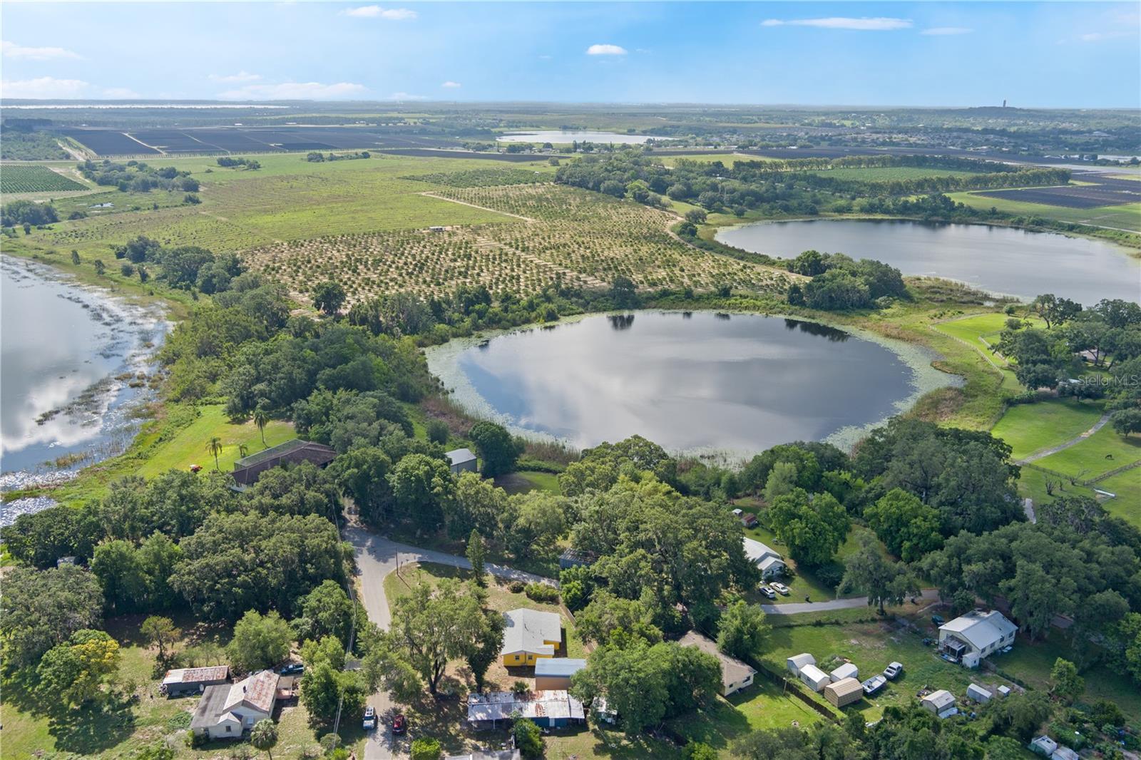 Photo of 1163 LAKE DRIVE WAVERLY FL 33877