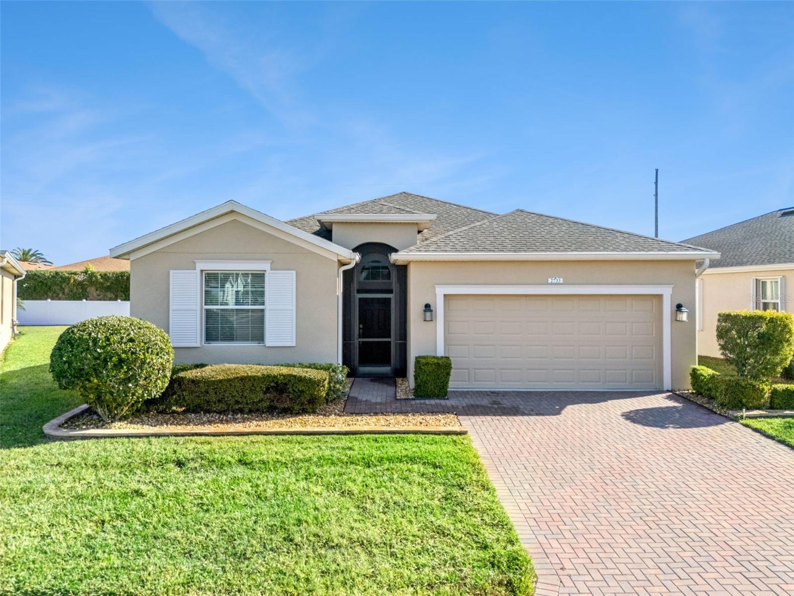Photo of 2733 ATTWATER LOOP WINTER HAVEN FL 33884