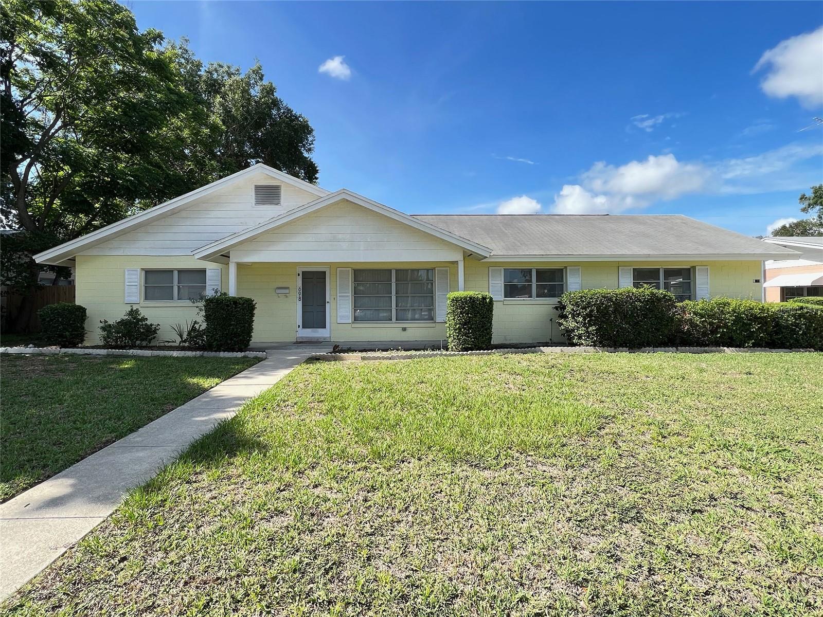 Photo of 696 AVENUE C WINTER HAVEN FL 33880