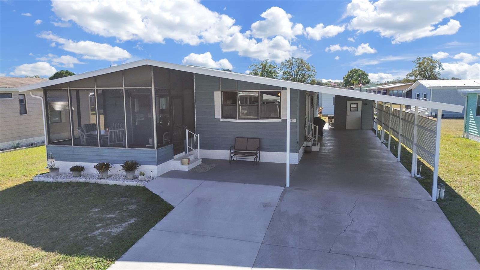 Photo of 1811 FOX HILL DR LAKELAND FL 33810