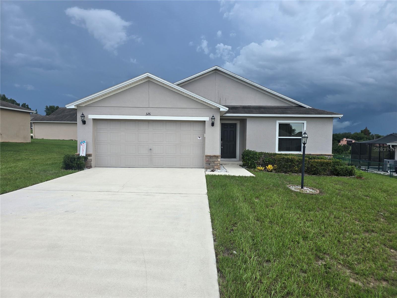Photo of 326 DINNER LAKE COURT LAKE WALES FL 33859