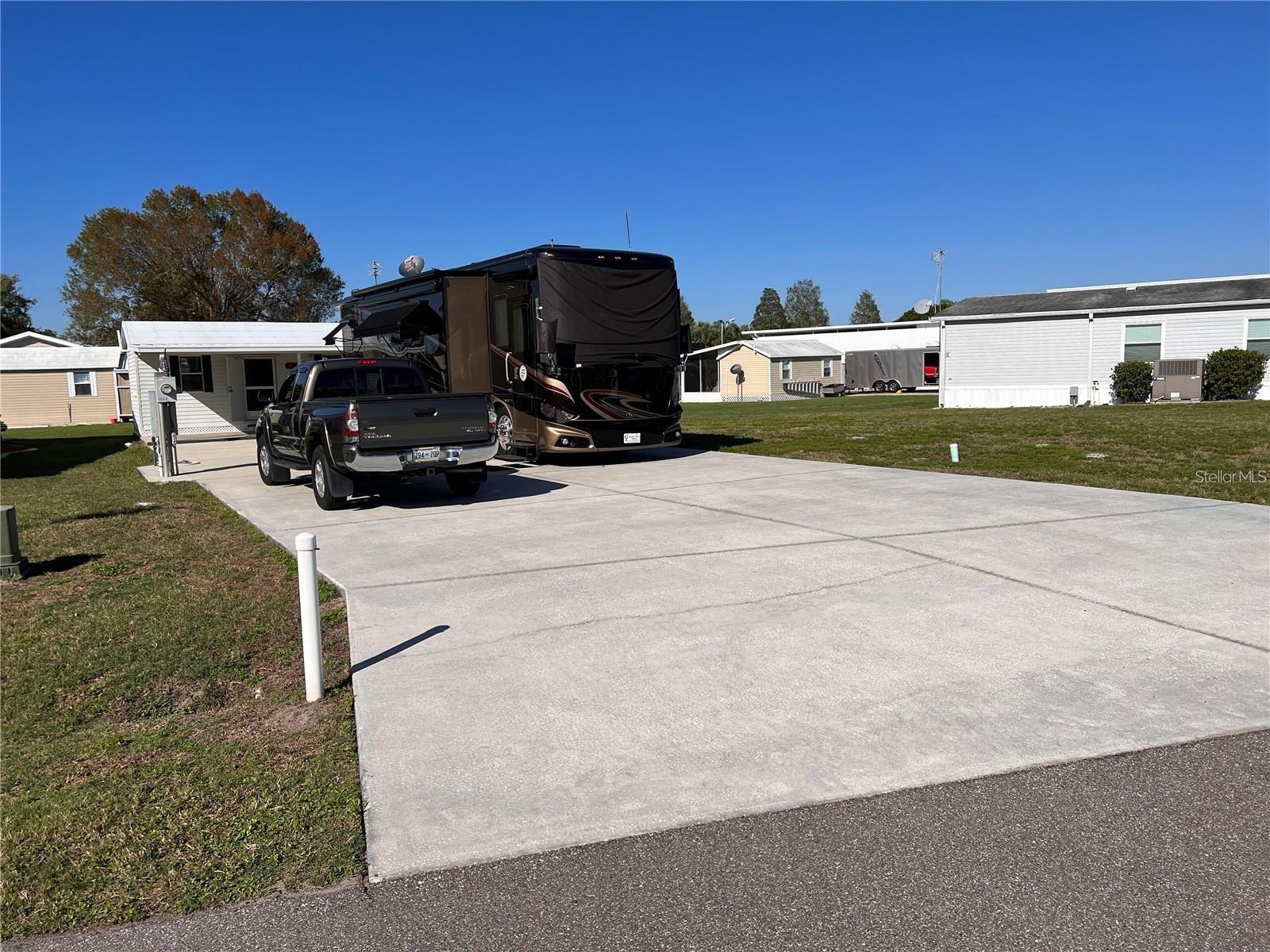 Photo of 5062 SOUTHSHORE DRIVE POLK CITY FL 33868