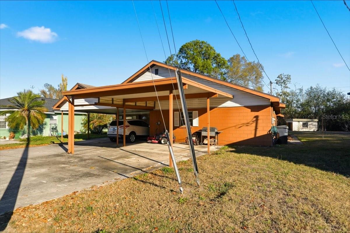 Photo of 111 SUNSET DRIVE WINTER HAVEN FL 33881