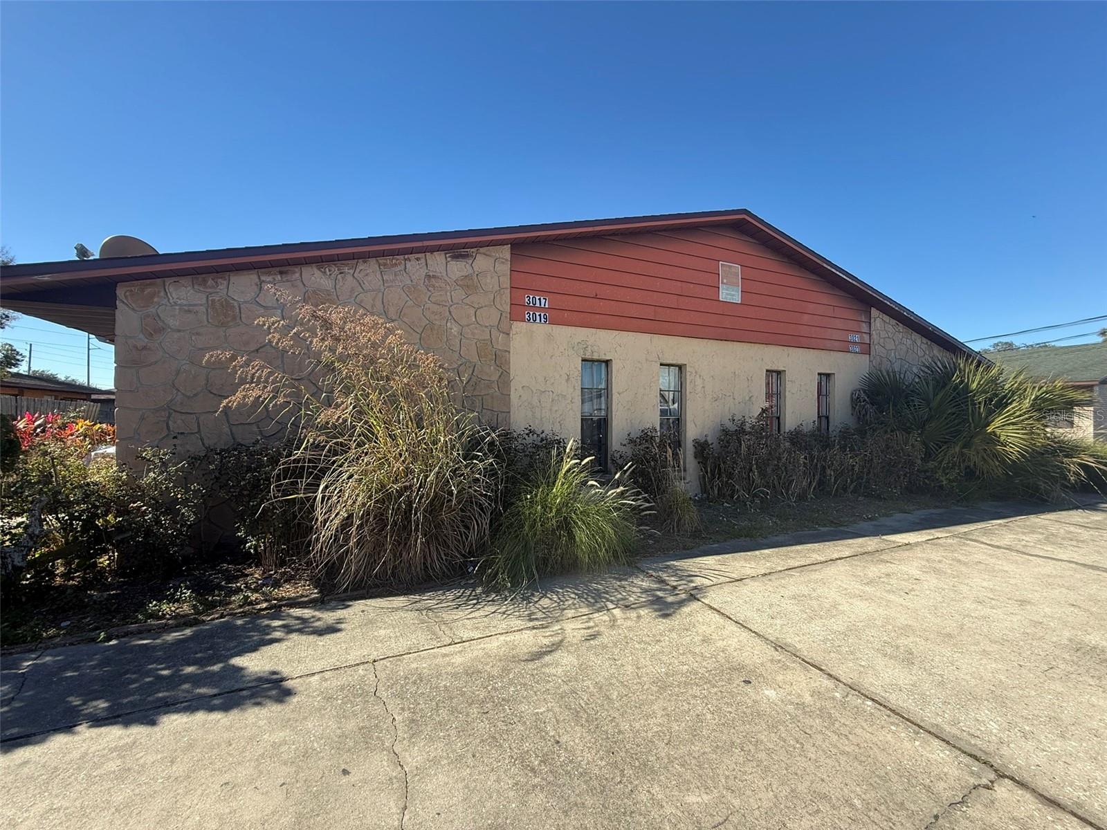 Photo of 3023 SAINT PAUL DRIVE WINTER HAVEN FL 33880