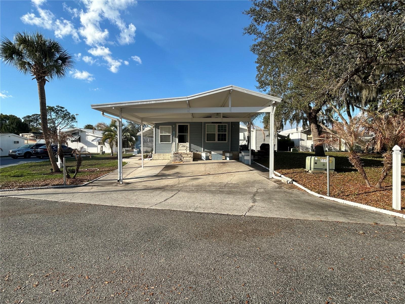 Photo of 104 ROUGH LANE HAINES CITY FL 33844