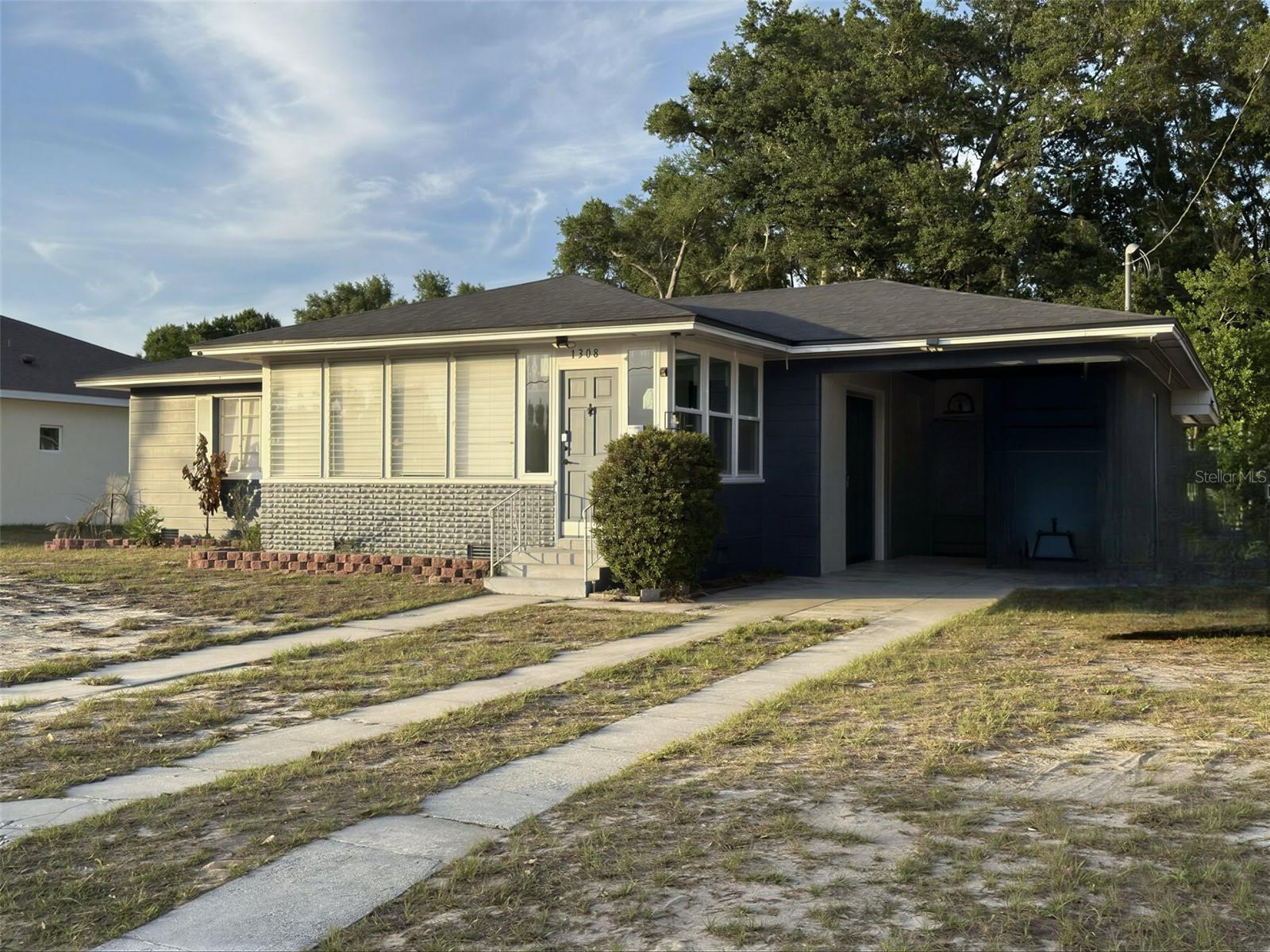Photo of 1308 GILLIAM DRIVE AUBURNDALE FL 33823