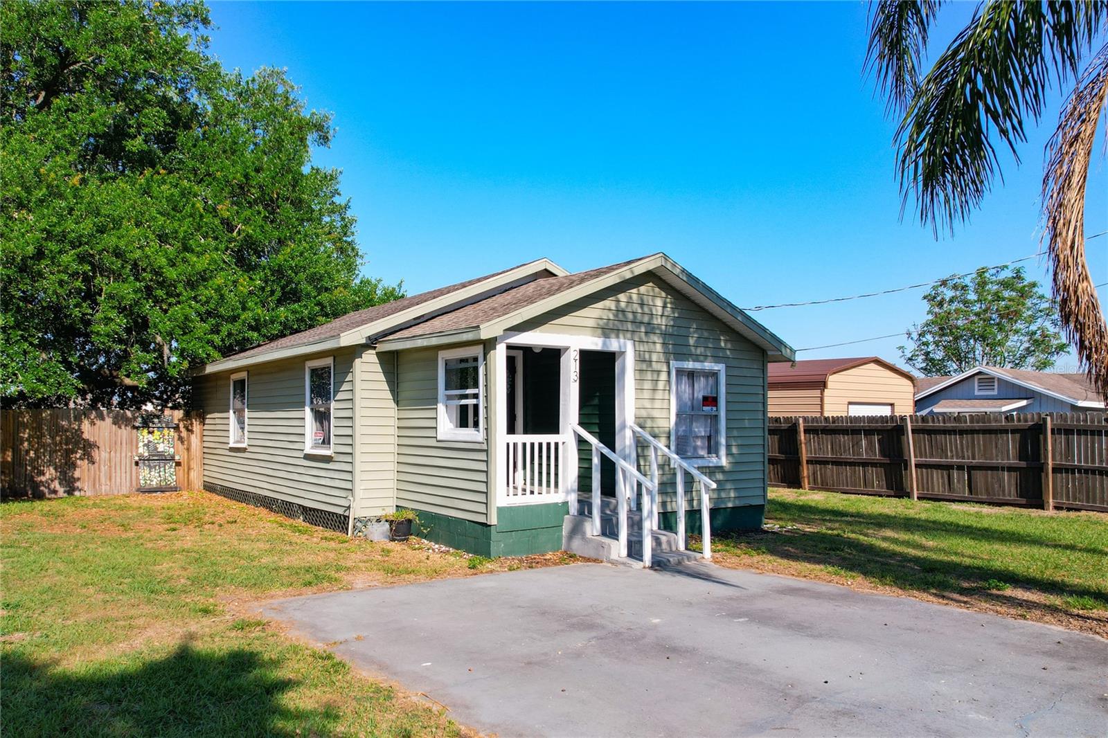 Photo of 213 CLEVELAND AVENUE WINTER HAVEN FL 33881