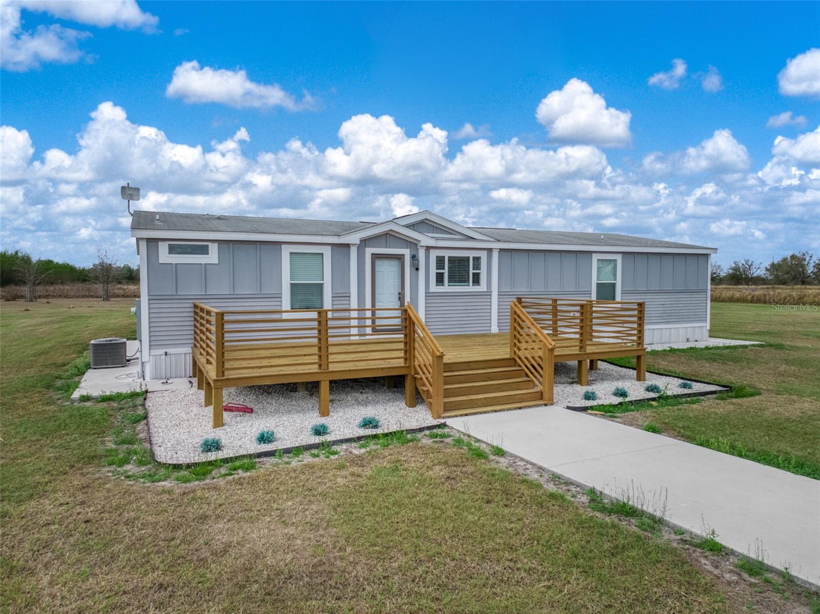Photo of 2365 POLK ROAD WAUCHULA FL 33873