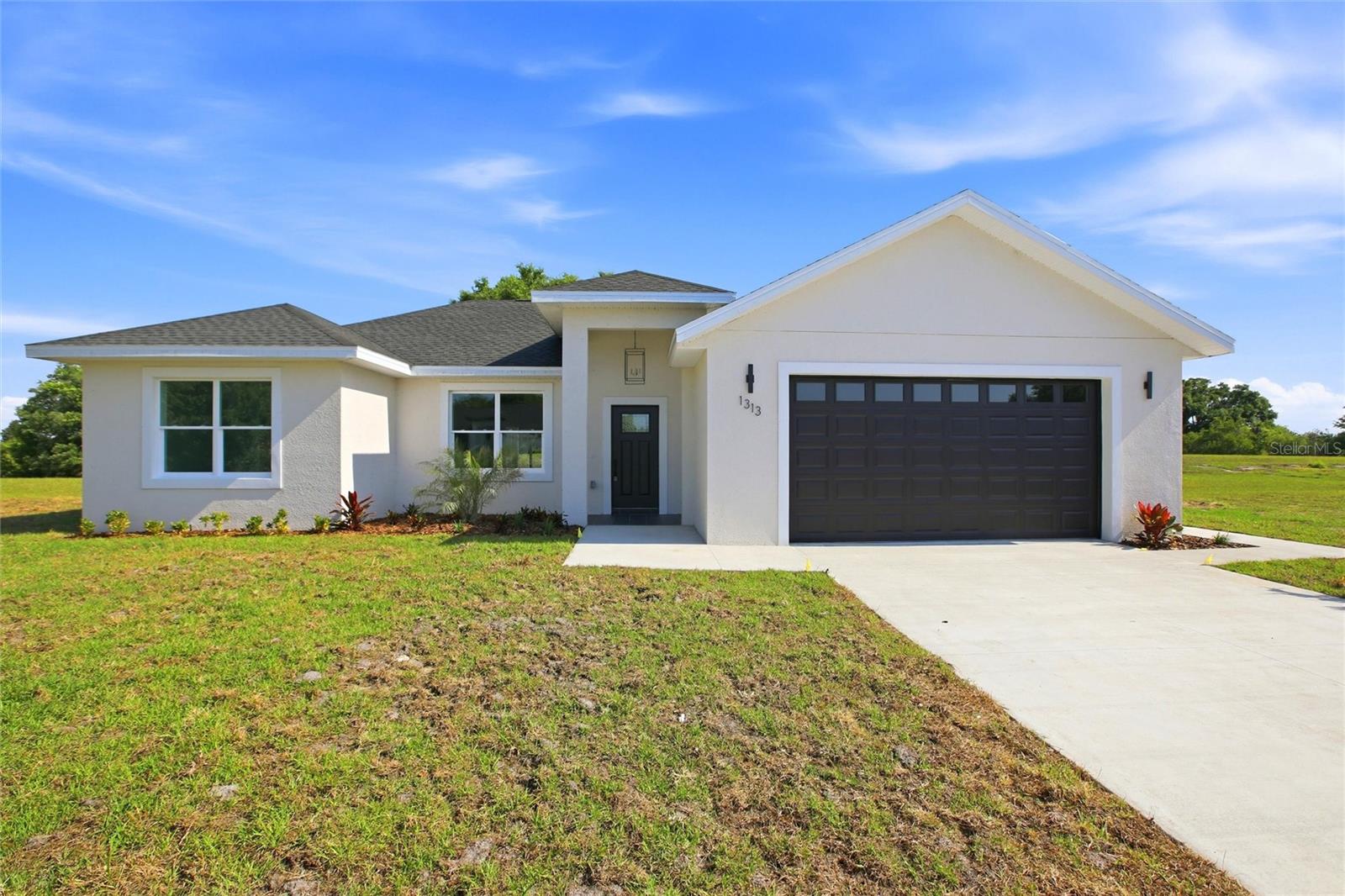 Photo of 1313 BLUE HERON DRIVE SEBRING FL 33876