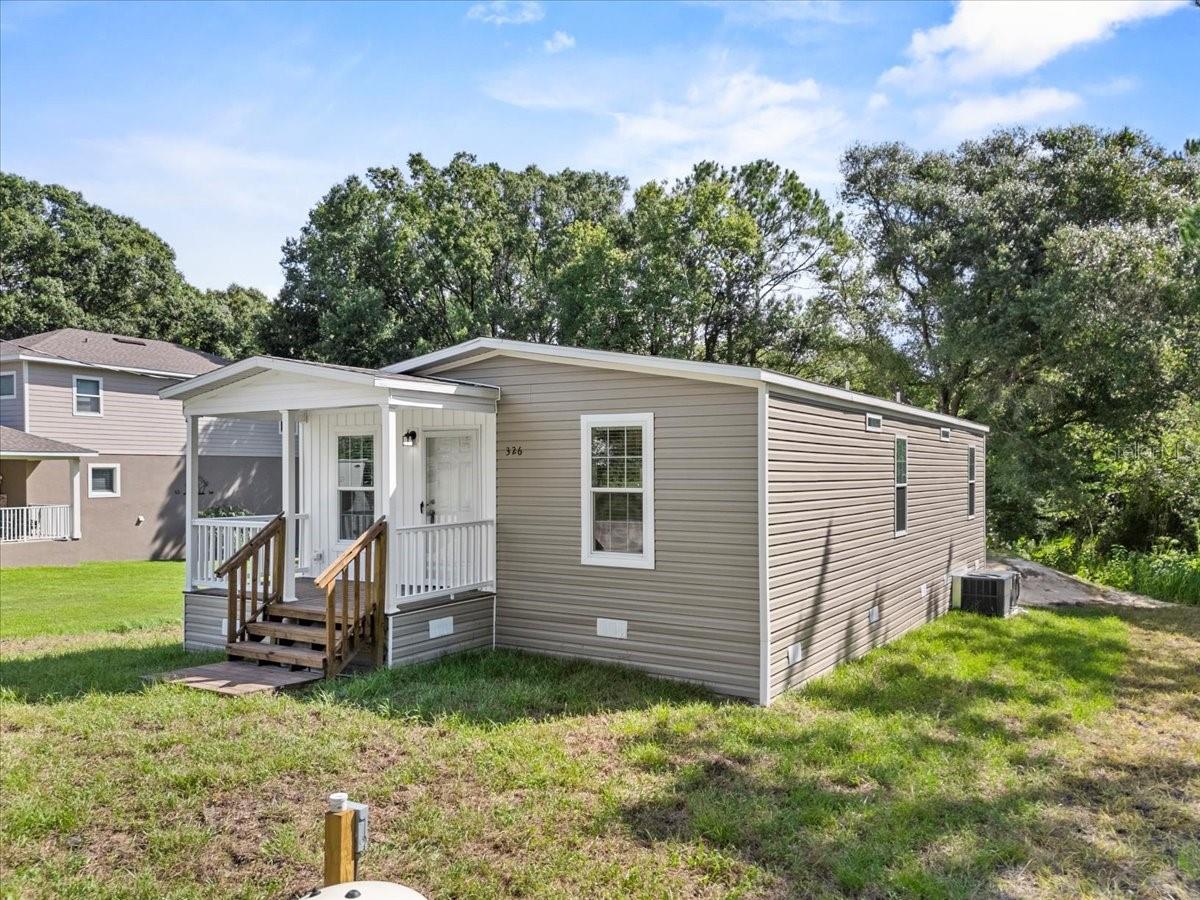 Photo of 2270 GRIFFIN ROAD BARTOW FL 33830