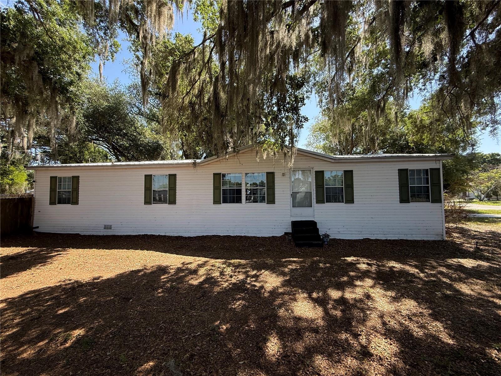 Photo of 4817 ROLLINGLEN LOOP LAKELAND FL 33810
