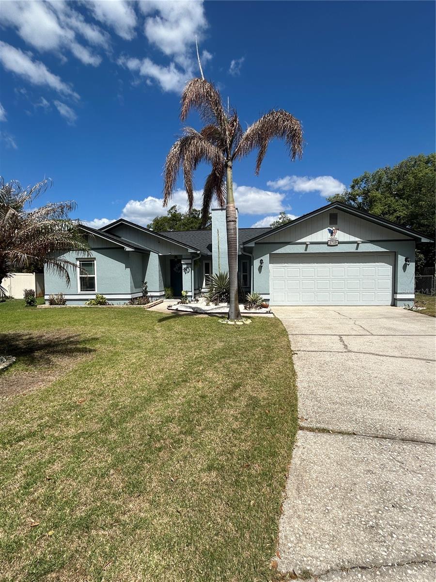 Photo of 1715 SANDALWOOD CIRCLE WINTER HAVEN FL 33880