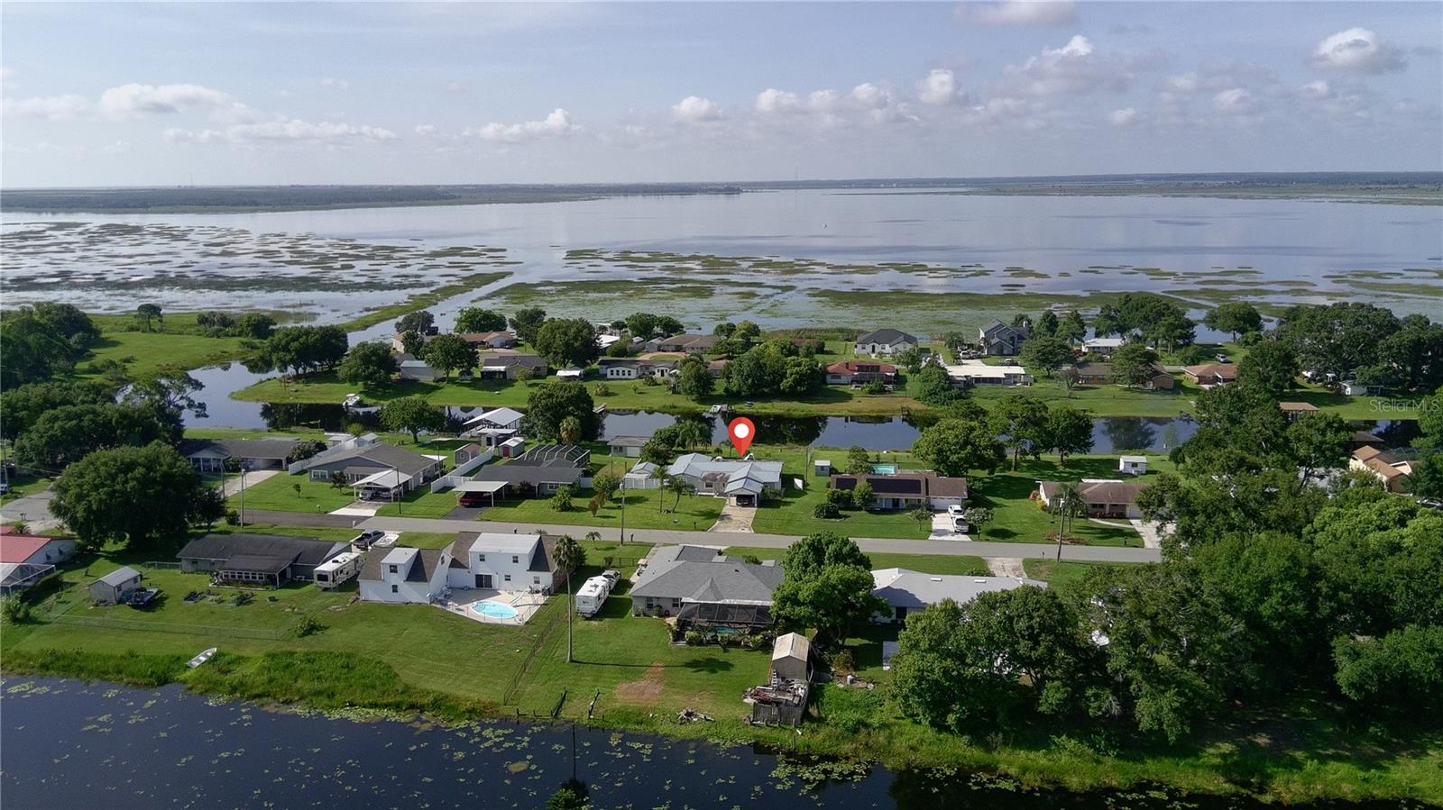 Photo of 502 CANAL DRIVE LAKE WALES FL 33859