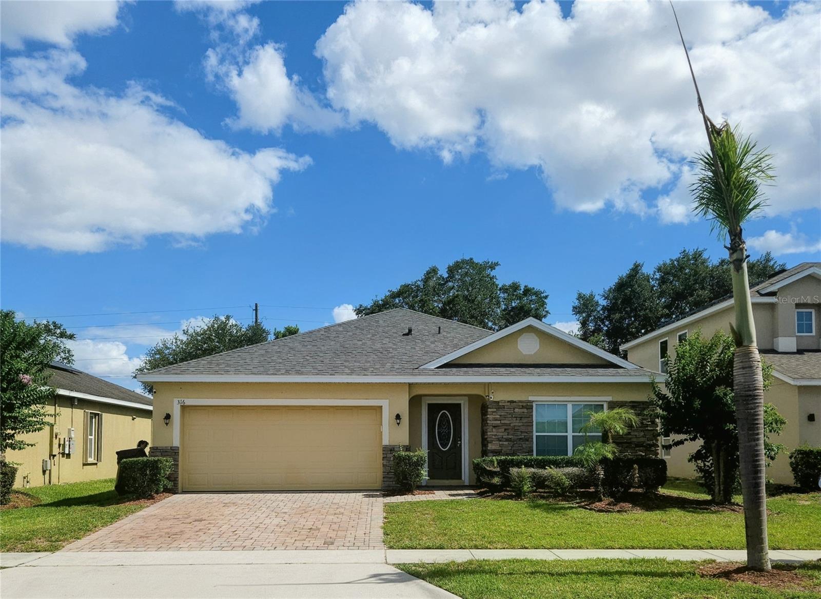 Photo of 316 ANDALUSIA LOOP DAVENPORT FL 33837