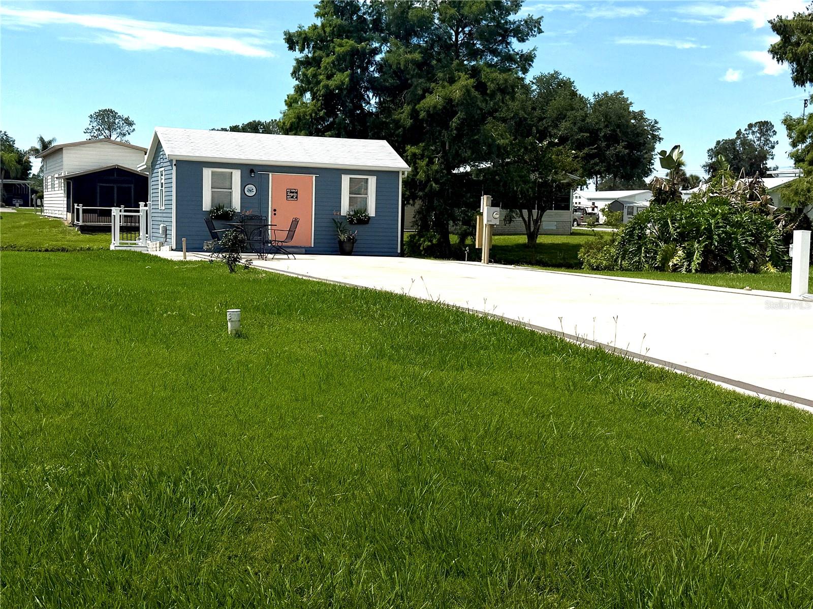 Photo of 5147 ISLAND VIEW CIRCLE POLK CITY FL 33868