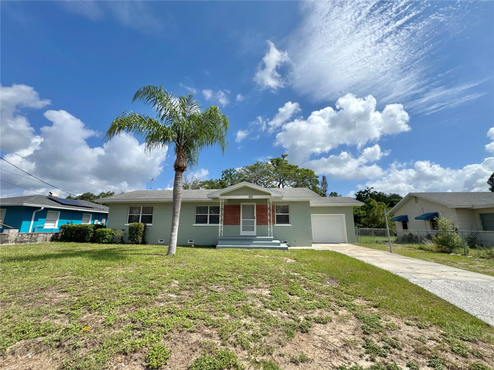 Photo of 921 AVENUE E WINTER HAVEN FL 33881