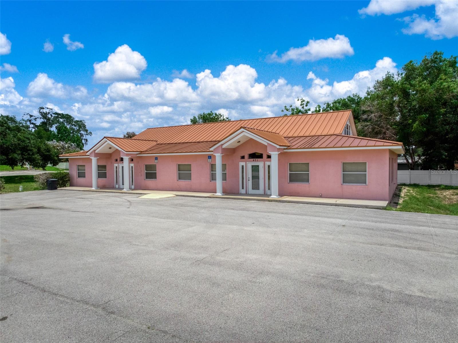 Photo of 401 W INTERLAKE BOULEVARD LAKE PLACID FL 33852